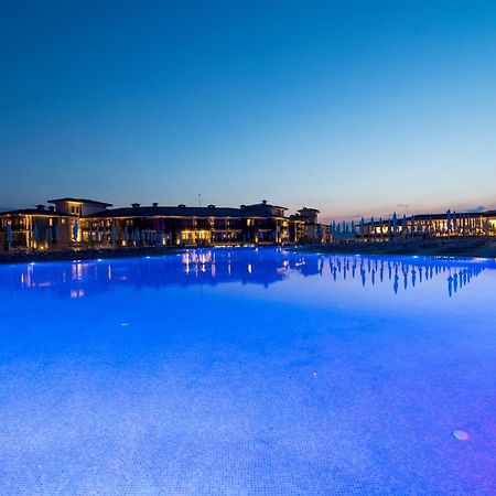 Nevis Resort & Aqua Park Slăntjev Brjag Exteriör bild